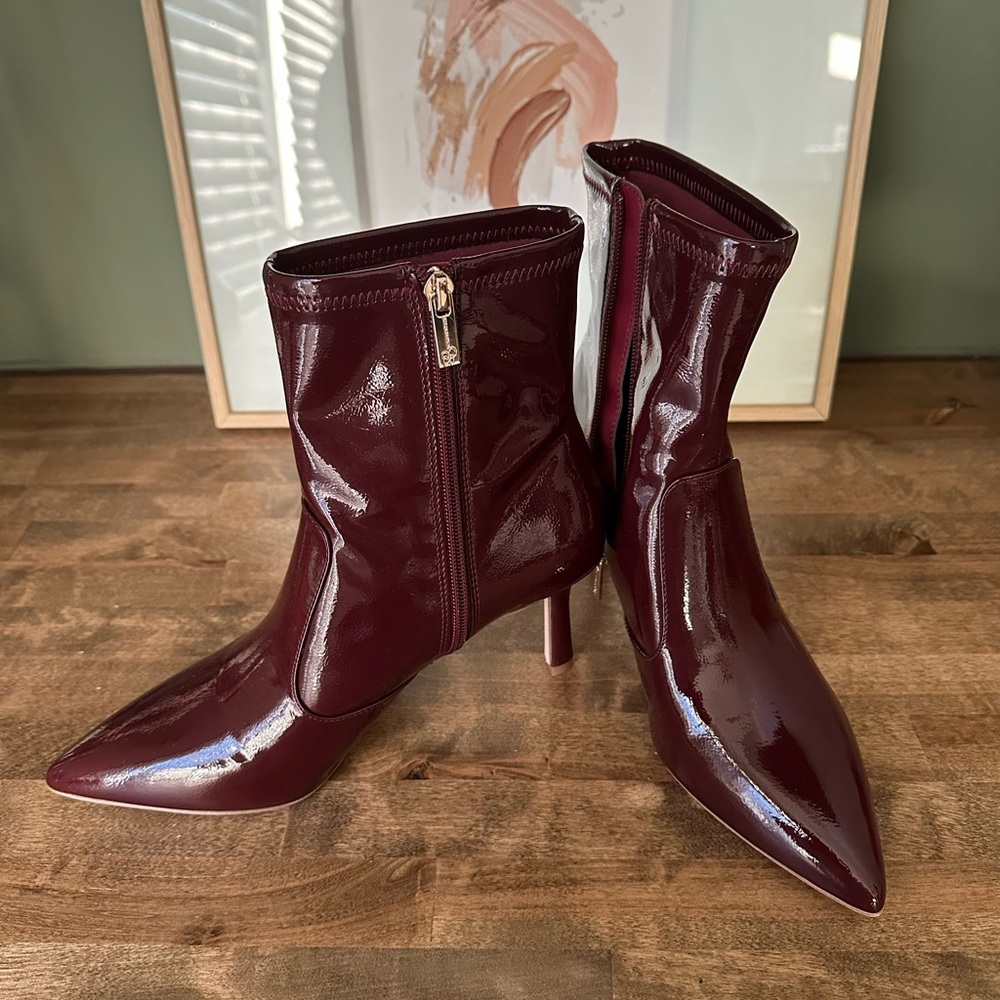 Jessica Simpson Burgundy Booties